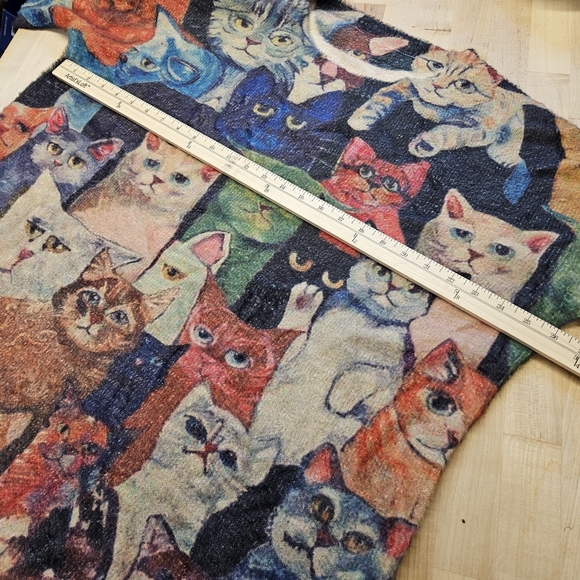 Colorful Cat Pattern Sweater - Picture 3 of 7